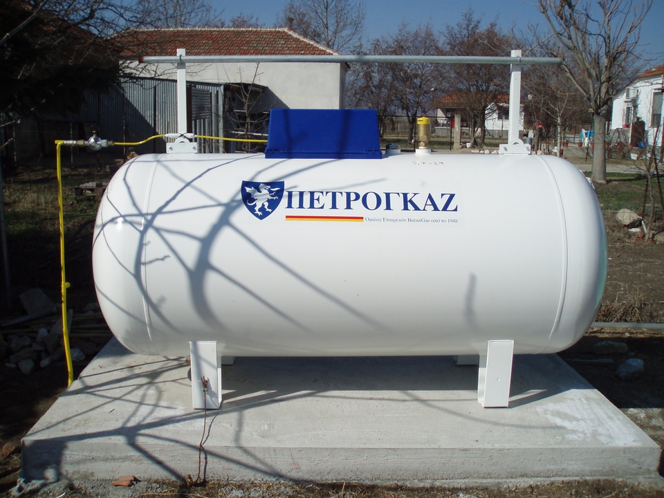 Εγκατάσταση δεξαμενής υγραερίου στο Χρυσοχώρι